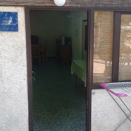 Elda Apartment