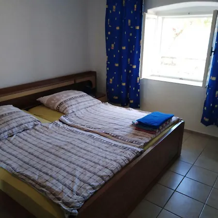 Elda Apartman *